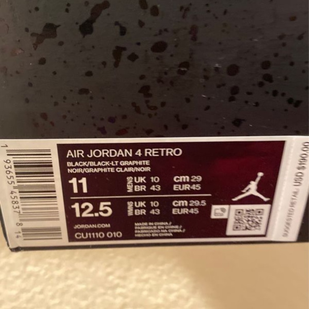 Jordan 4 black cat